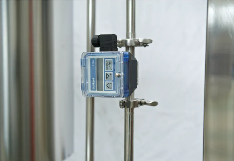  Генератор чистого пара с промышленным паровым обогревом