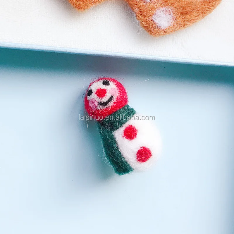 Spot Goods Christmas  Brooch Colorful Wool Felt Balls For Home Decoration