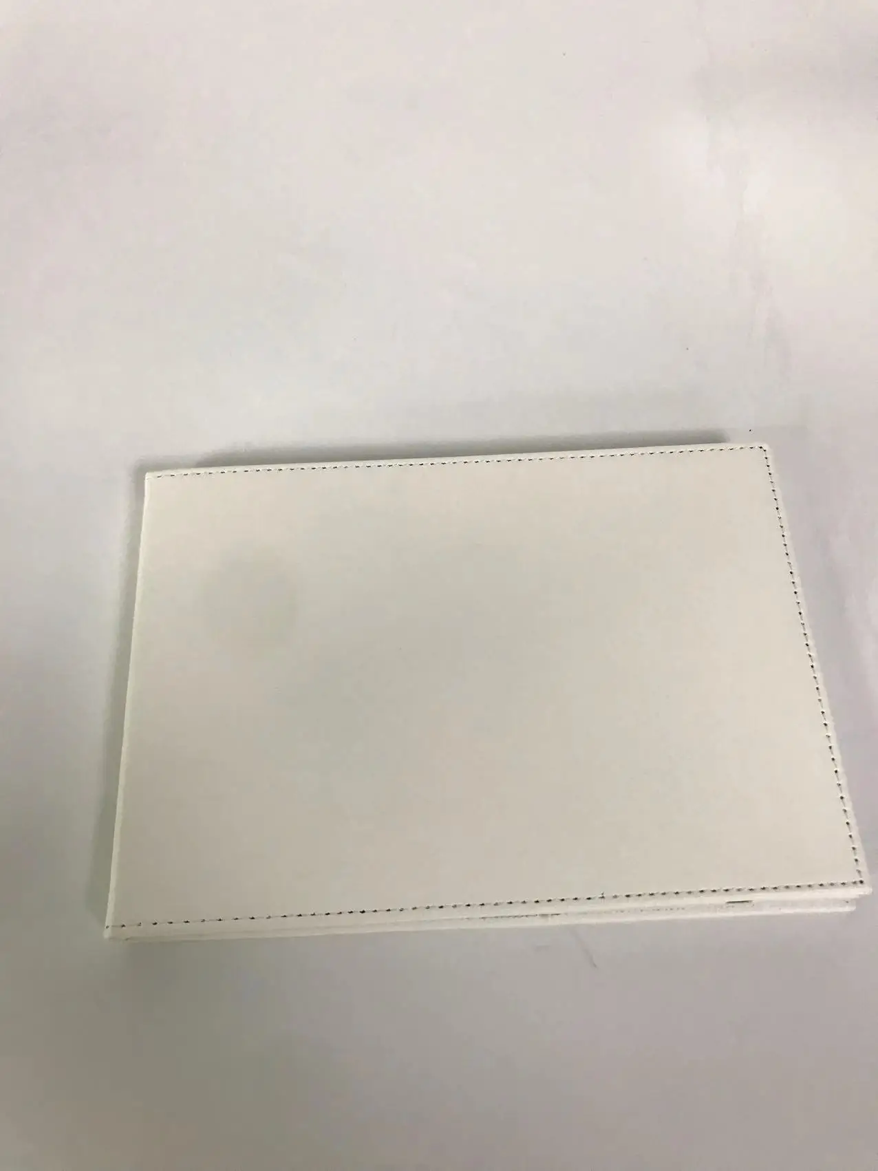 2023 New Product Linen Cover Leather Cover A5 Video Brochure Digital 7 Inch HD IPS Touch Screen Video Brochure for Marketing