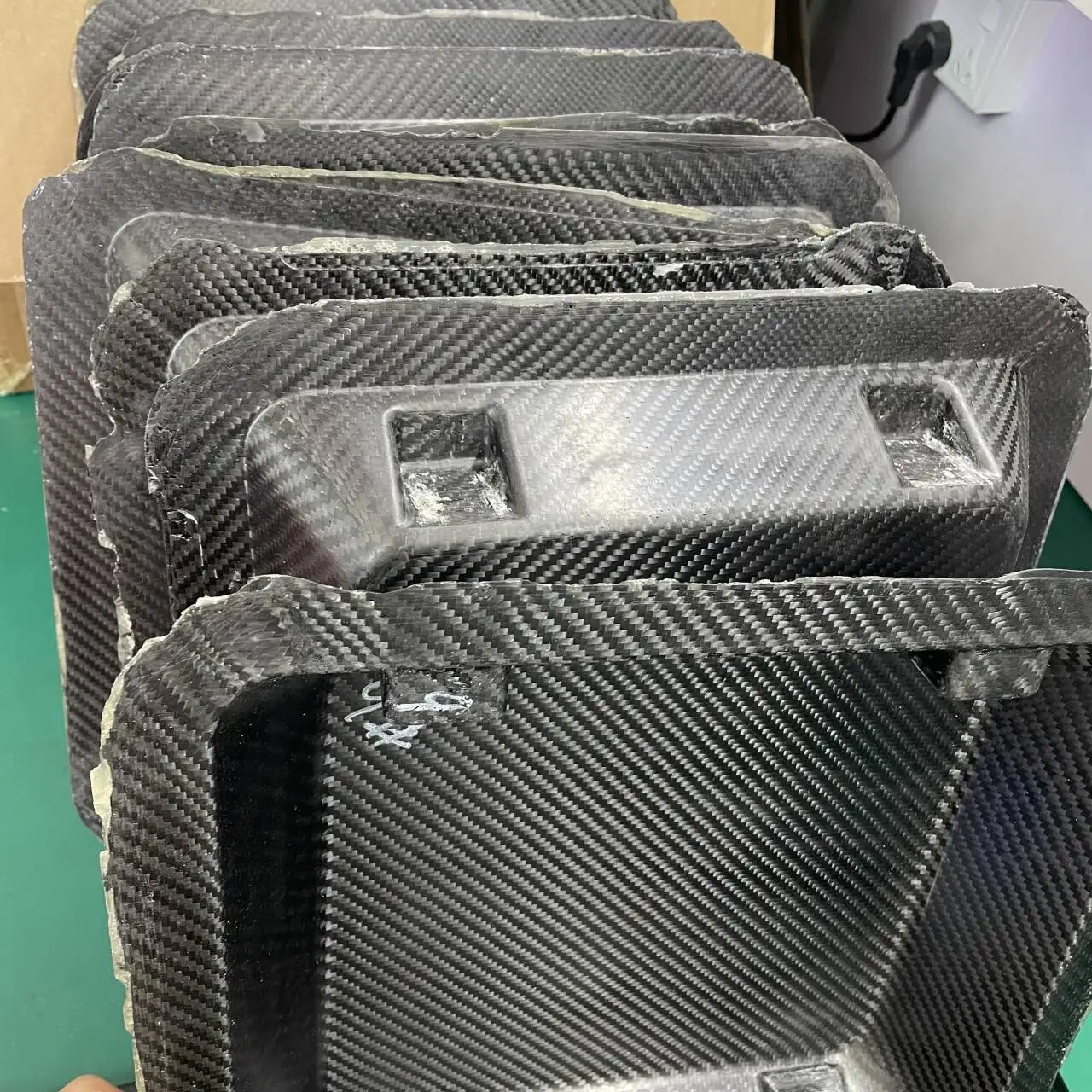 OEM custom carbon fiber products customized CNC cutting shaped carbon fiber parts Structural Carbon Fiber Components