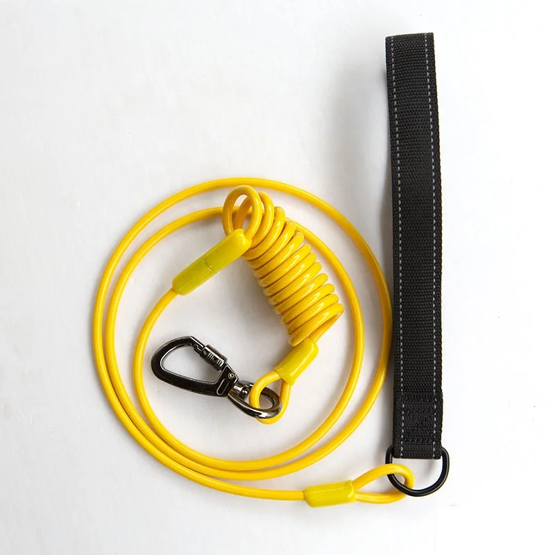 Выдвижной спиральный кабель для собак, 10/15/20/30/25 футов, стальной трос с покрытием из ПВХ с карабином, оптовая продажа