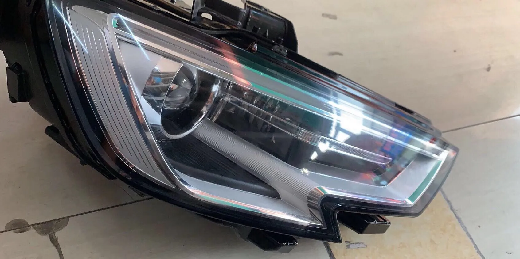 Лампа передней фары для Audi A3 XENON Hid новинка 2017 года 8V0941033C