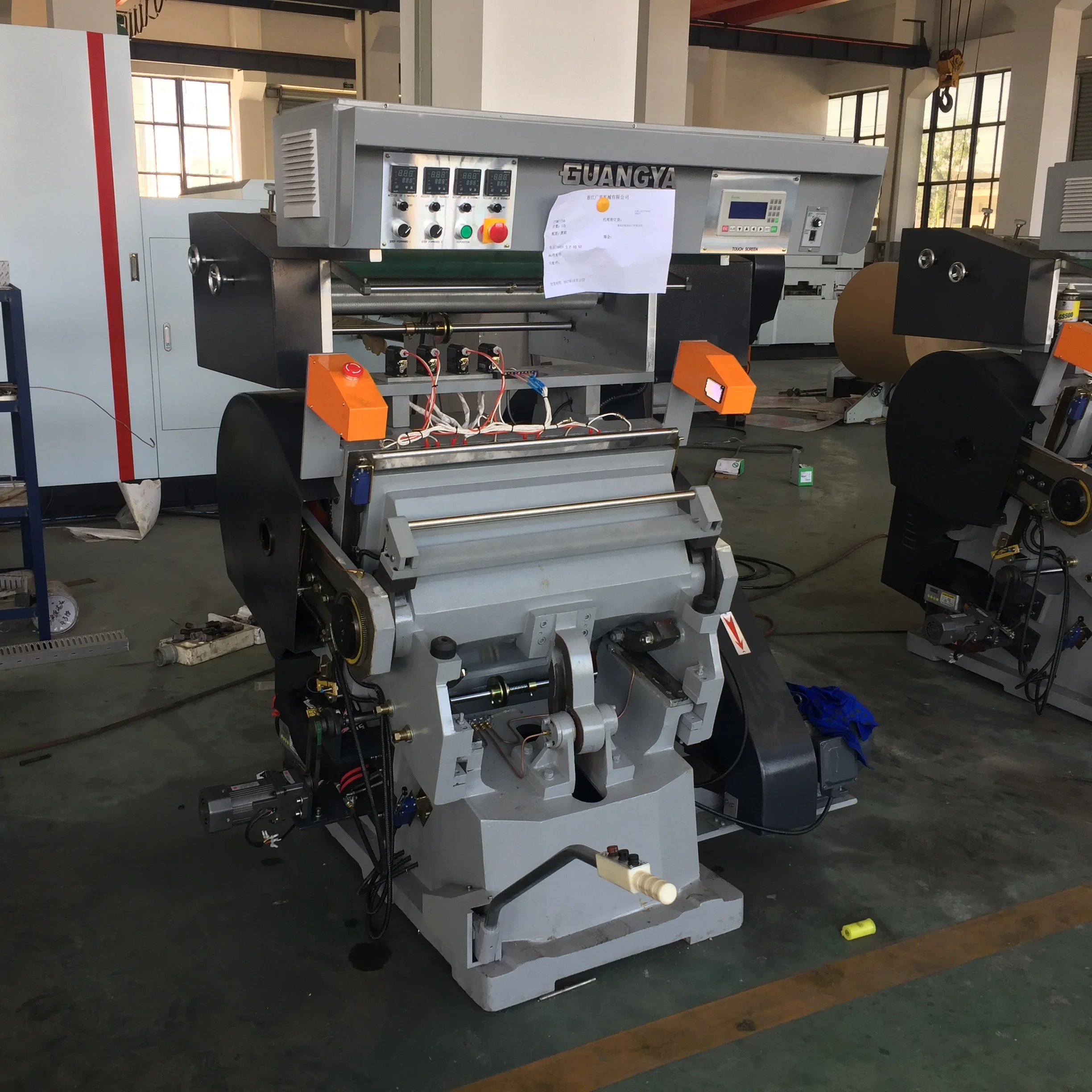 TYMC 750 Computerized die cutting hot foil stamping machine