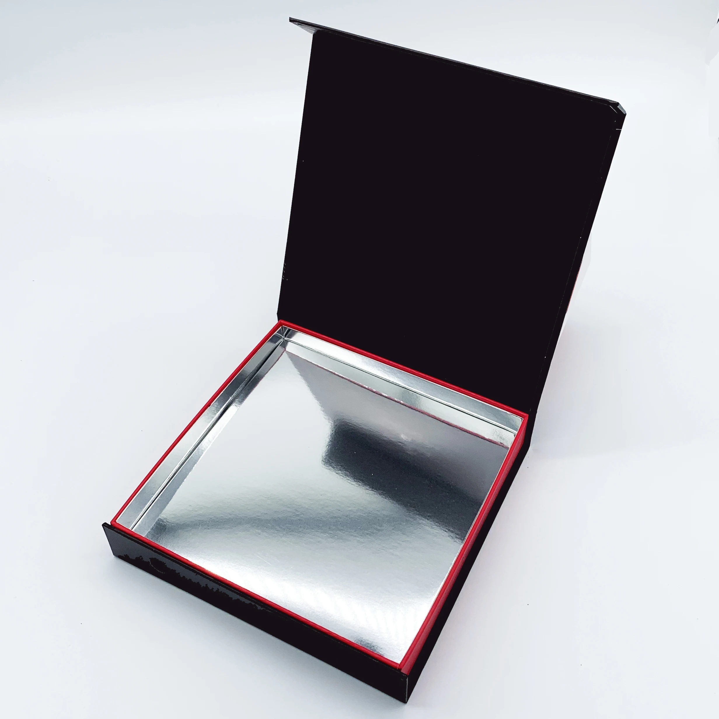 
Custom fashion design small black magnetic cardboard closure gift packaging box KL-068 