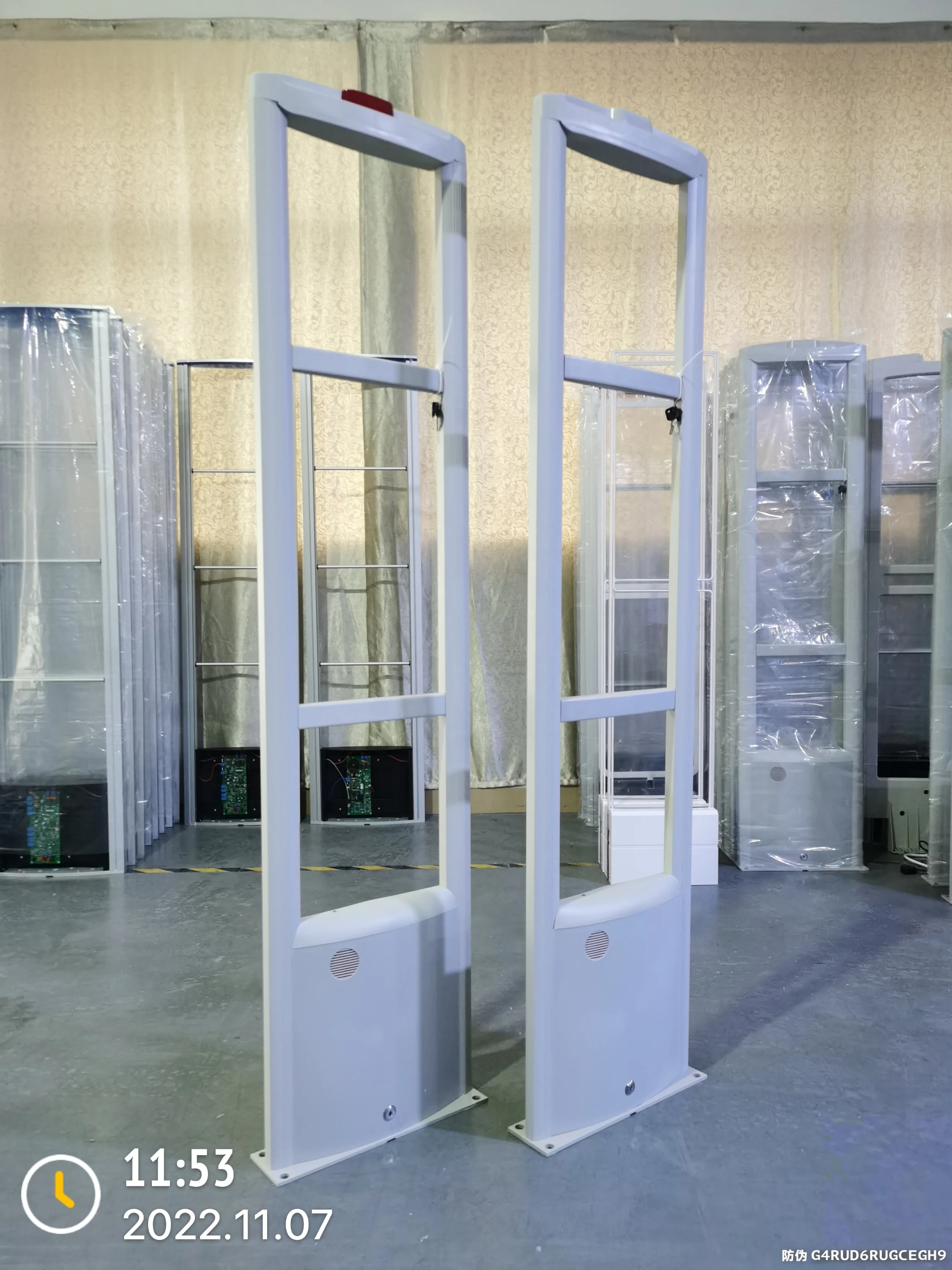 Shopping malls and supermarket clothing anti theft 8.2mhz system retail anti theft alarm system security alarm RF 8.2mhz system