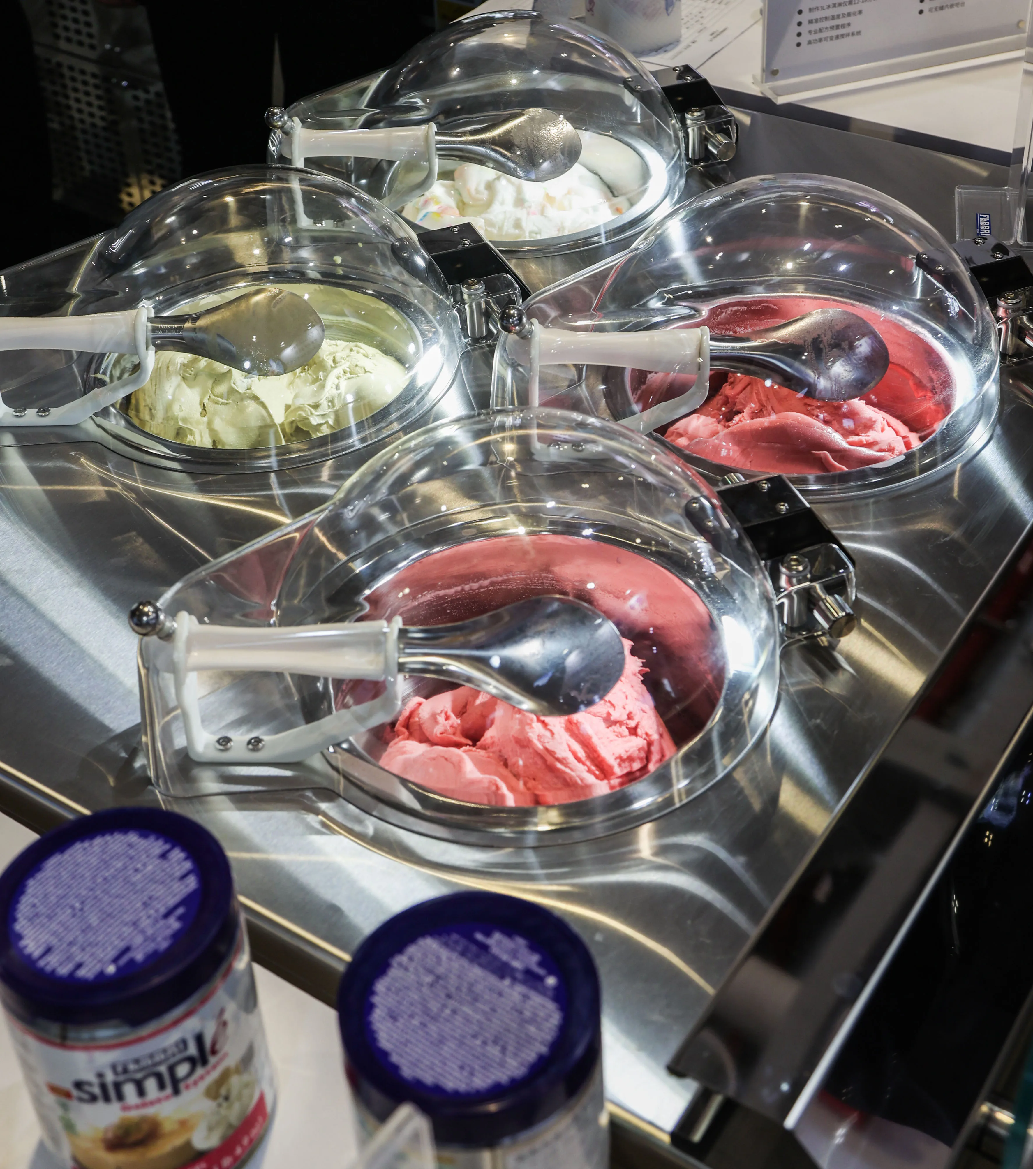 Displayable All in One NSF CE Hard Ice Cream Maker Batch Freezer Churning Galaxy V4 Flavor Front Bar Gelato Ice Cream Machine