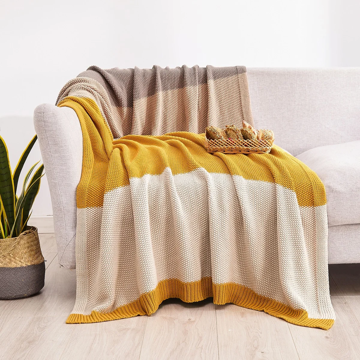 Custom Decoration Luxury 100% Cotton Knitted Throw Blankets for home