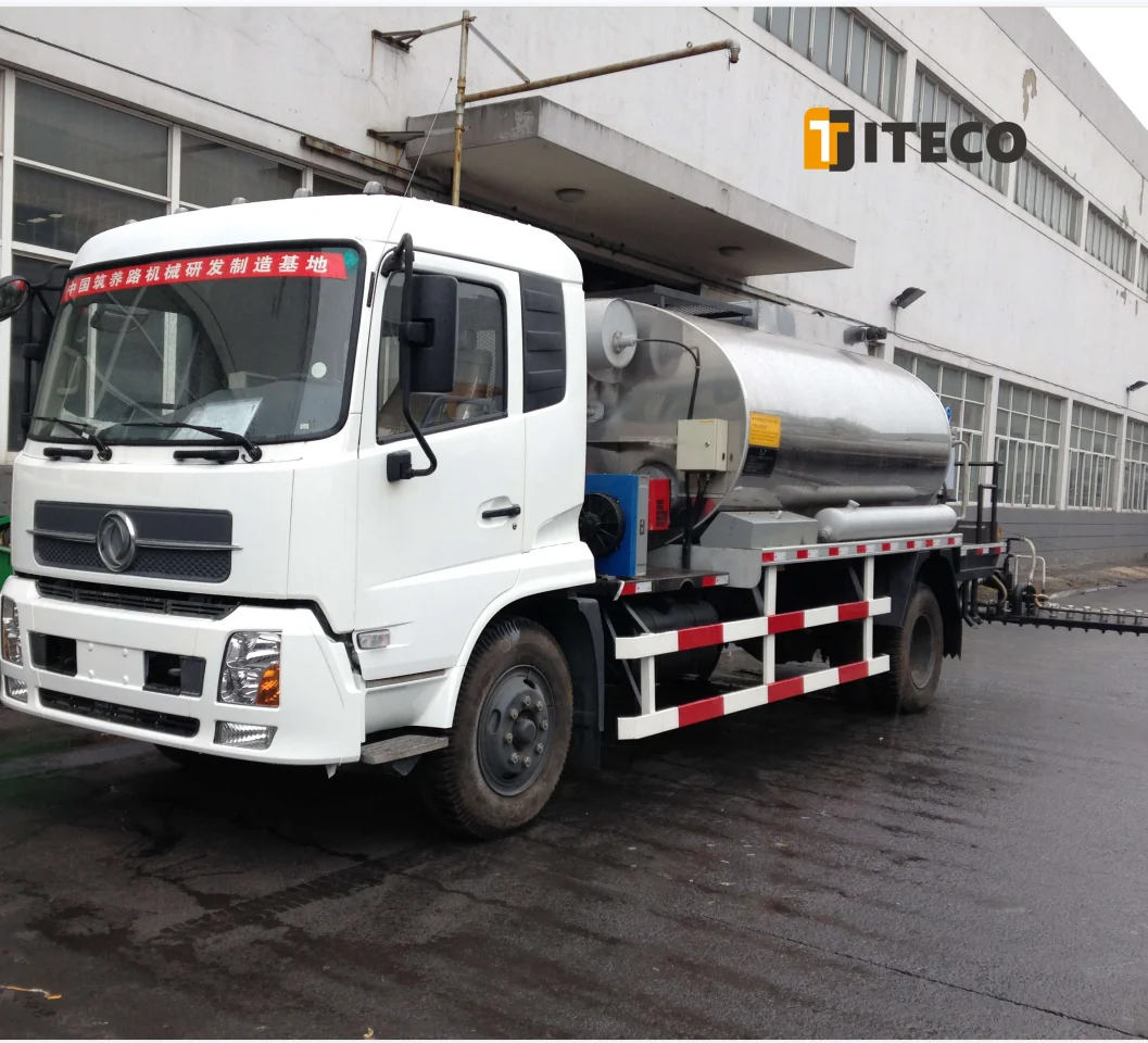6M 3M Adjustable Asphalt Bitumen Spraying Width Asphalt Distributor Truck