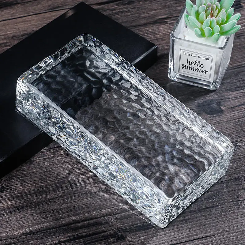 2023 New Design Hot Melting Crystal Clear Soild Glass Brick Decorative Glass Block Bricks