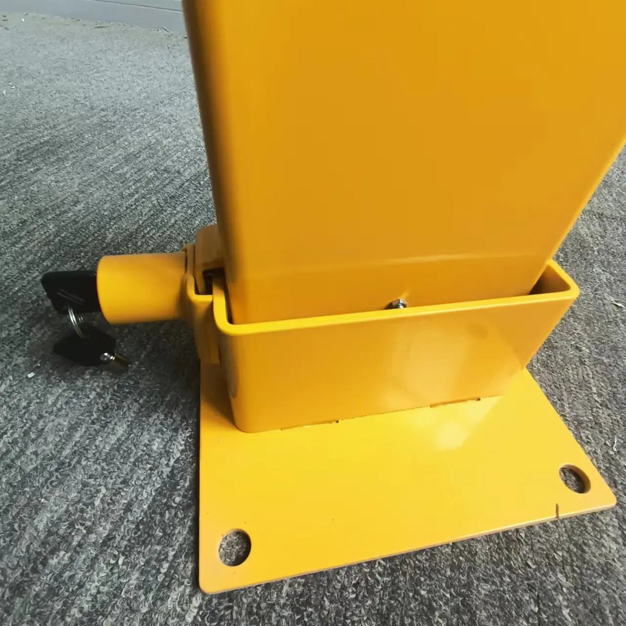 KVS source factory price Manual Fold-Down Space Protector Parking Bollard