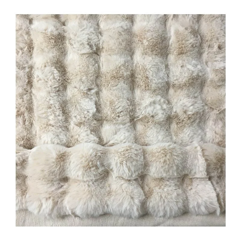 100% Polyester Brushed Garment Material Soft Wave Fake Rabbit Fur Fabric