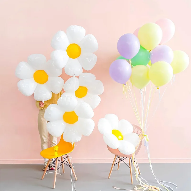 baby birthday photo props white flower egg yolk flower balloon New Korean ins small daisy aluminum film balloon
