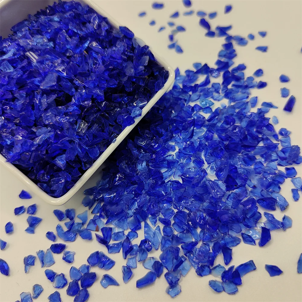 Wholesale of colored glass sand for aquarium landscaping, glass sand for flooring aggregates