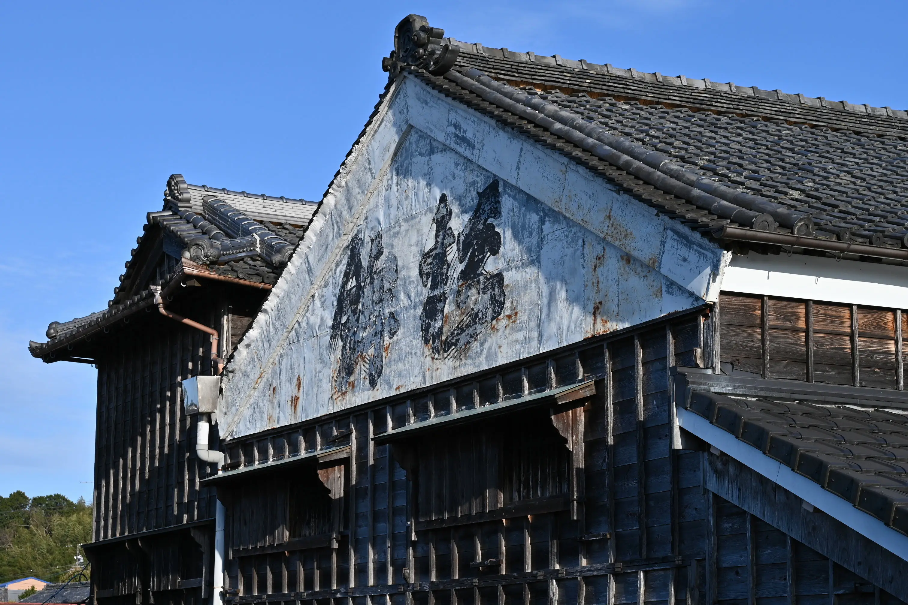 Japanese alcohol sake Junmai Ginjo dry taste barrel sake drink