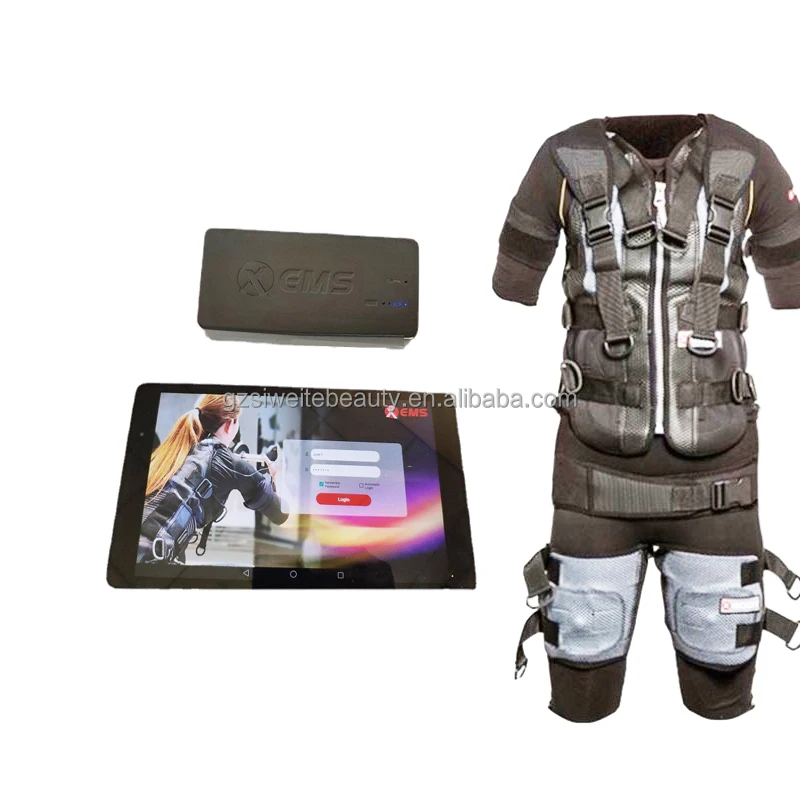 Спортивный костюм для тренировок