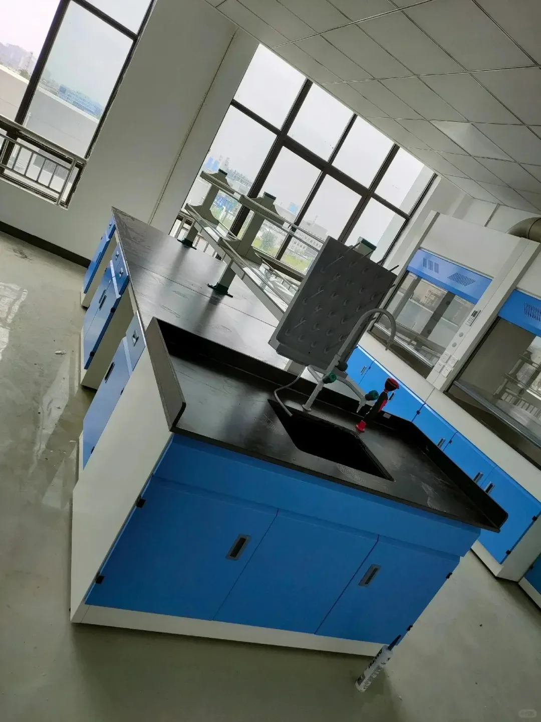 Direct Factory Vital Lab Work Bench High Technician Dust Proof test Bench for Electronic Laboratory