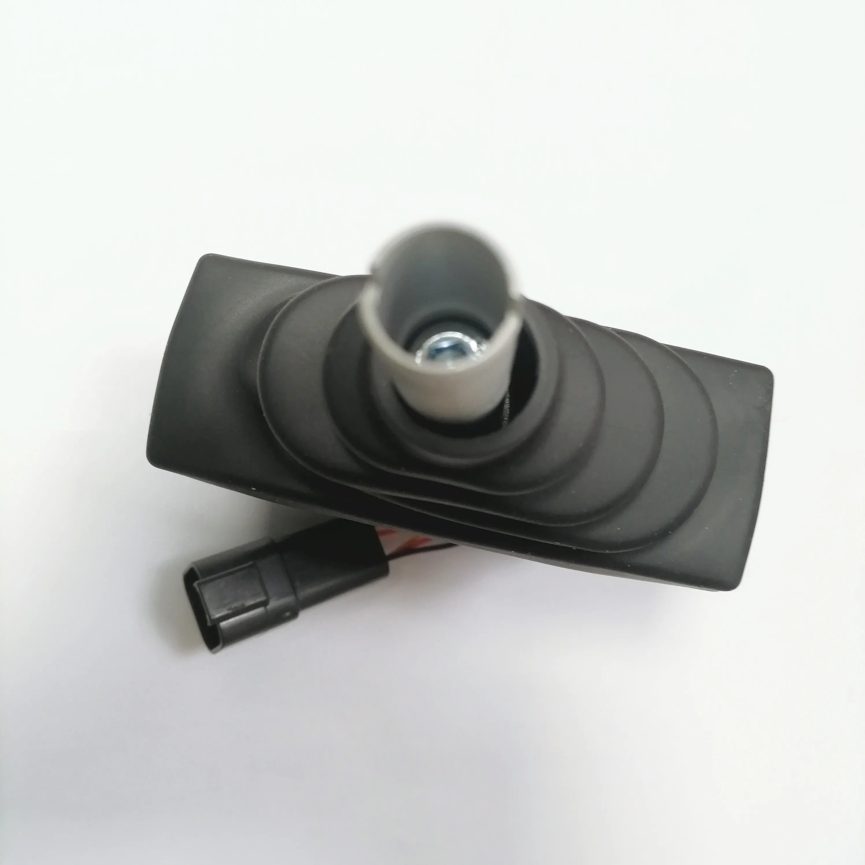 High  Quality VOE15172129 CONTROL LEVER 17416939 for Volvo   A35F A335G  A40F A40G Articulated Truck  Parts15172129