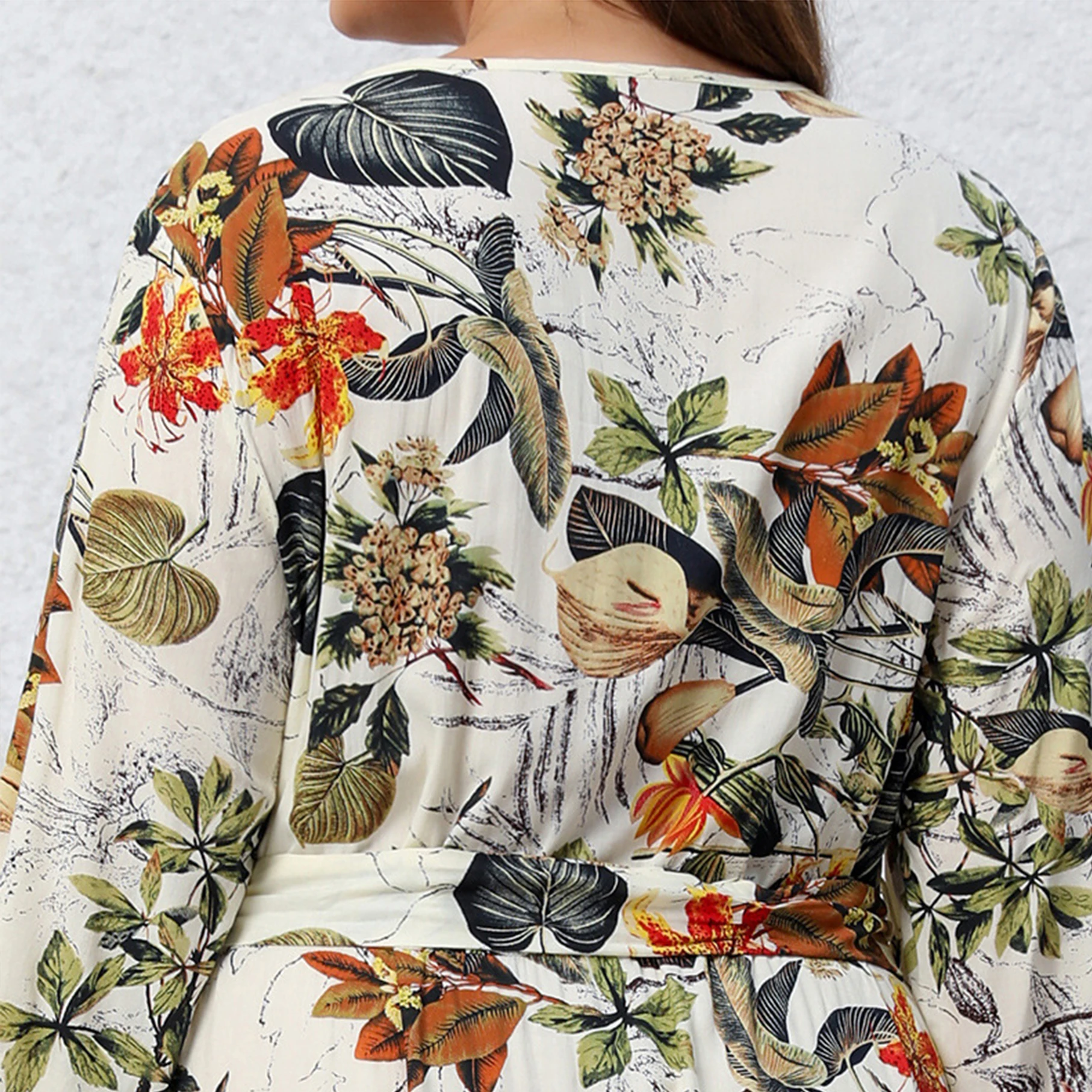 Plus Size Dress Printed V-neck Long Sleeve Floral Long Skirt Loose Swing Skirt Maxi Dresses Casual Empire Waist with Pockets