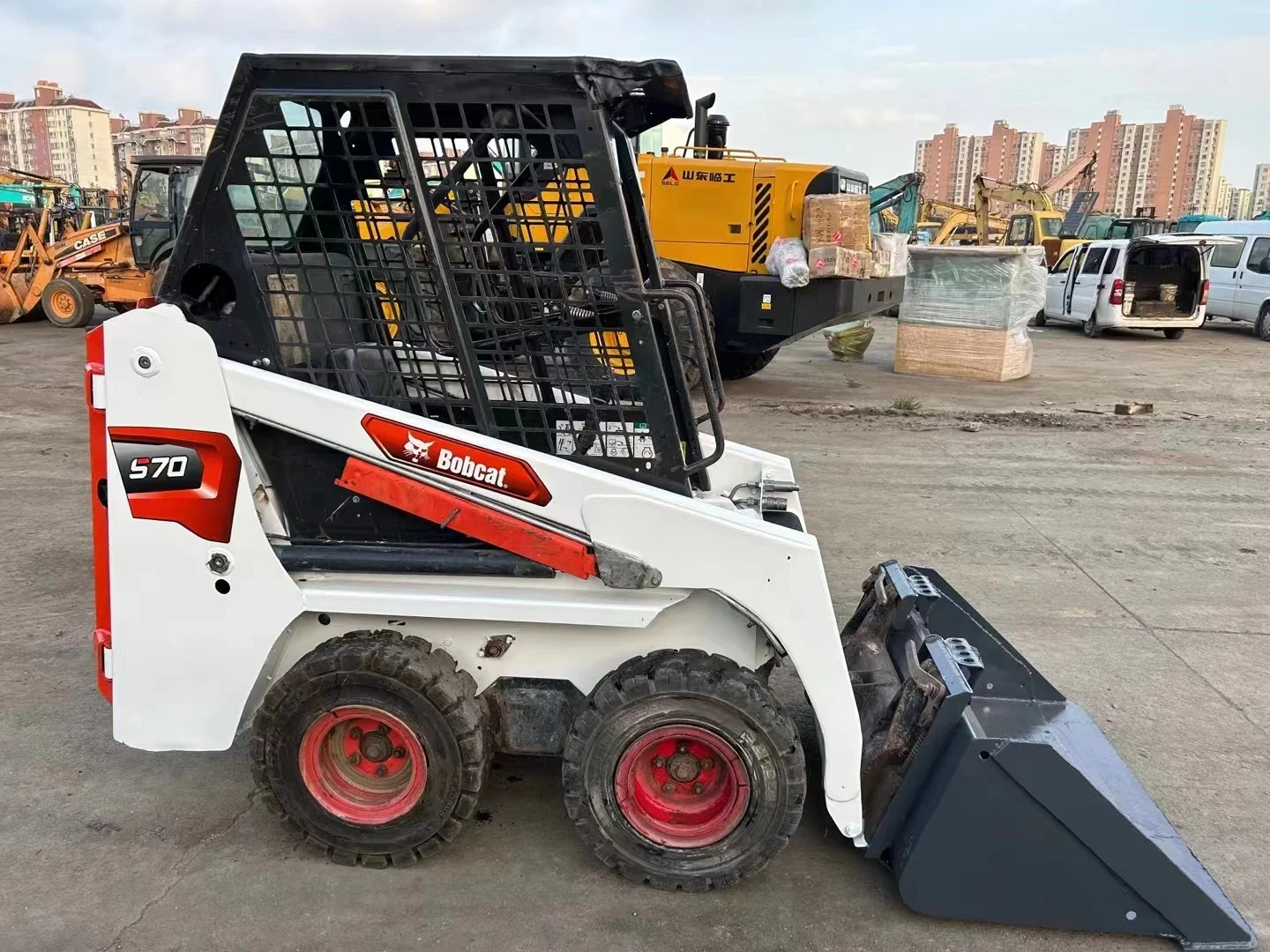 1000kg Used Engineering Construction Machinery Building Mini Small Bobcat Slip Loader,Bobcat S70 Mini Loader of low price
