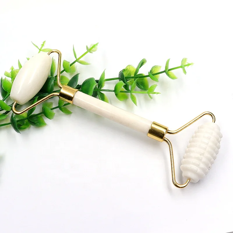 Custom  Natural Green Xiuyan Guasha Stone Jade Roller Facial Massage Gua Sha Tool Jade Massager Roller with Teeth