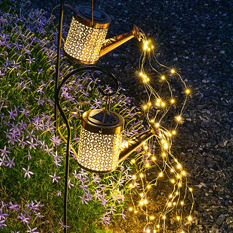 Garden Decor Watering Can Lantern Retro Hanging Metal Lawn Waterproof Outdoor LED Old Solar Lights Decoration Garden Ornaments