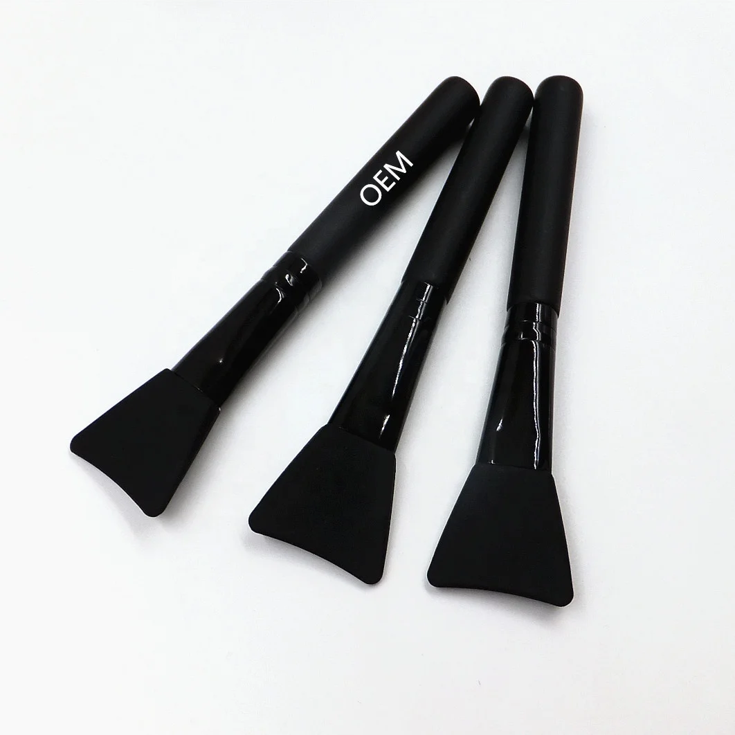 
High Quality Eco-friendly All Black Silicone Brush for Facial Mask 