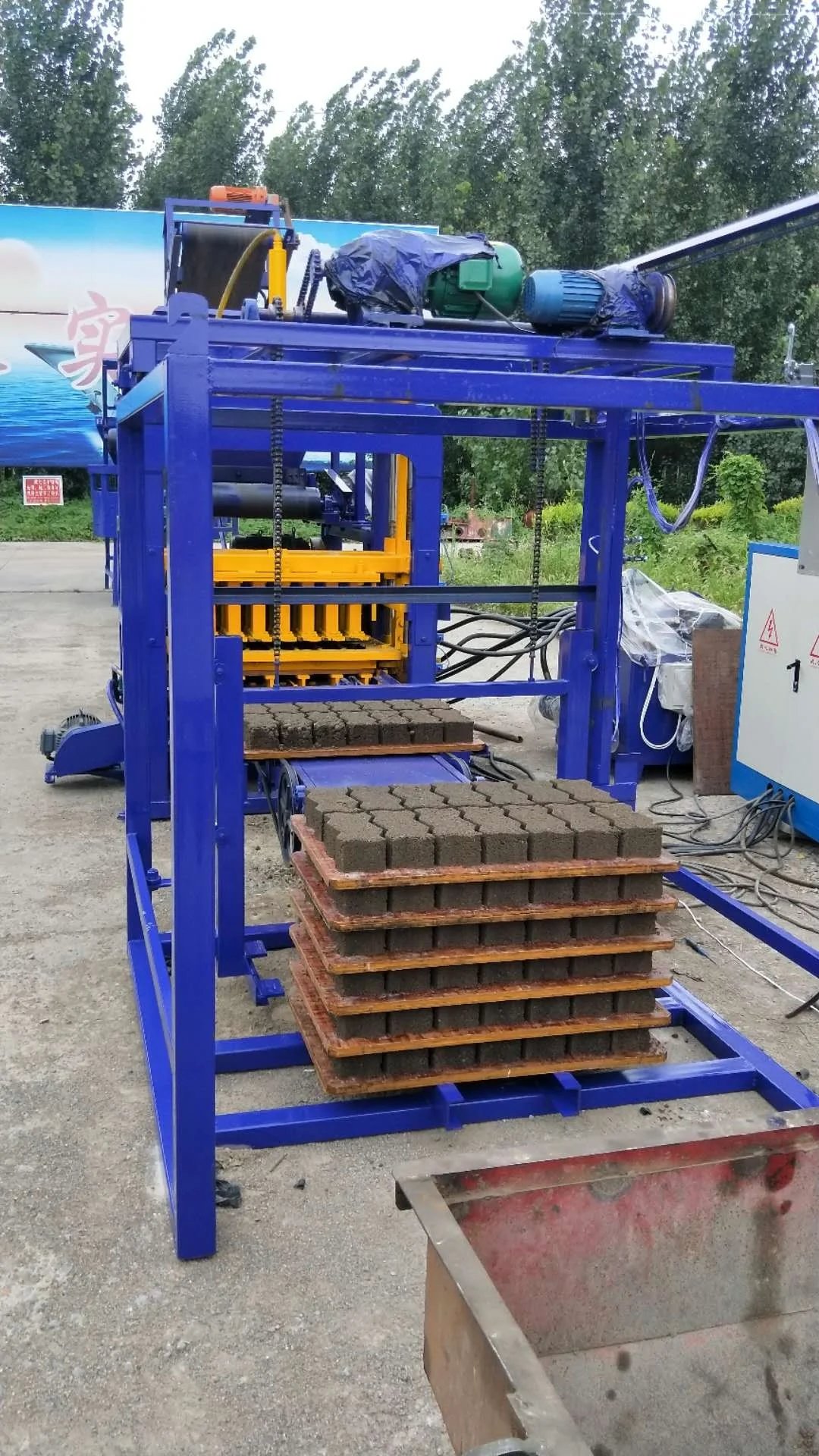 automatic hydraulic brick making machine paving stone block molding machine inerlock paving brick making machine price