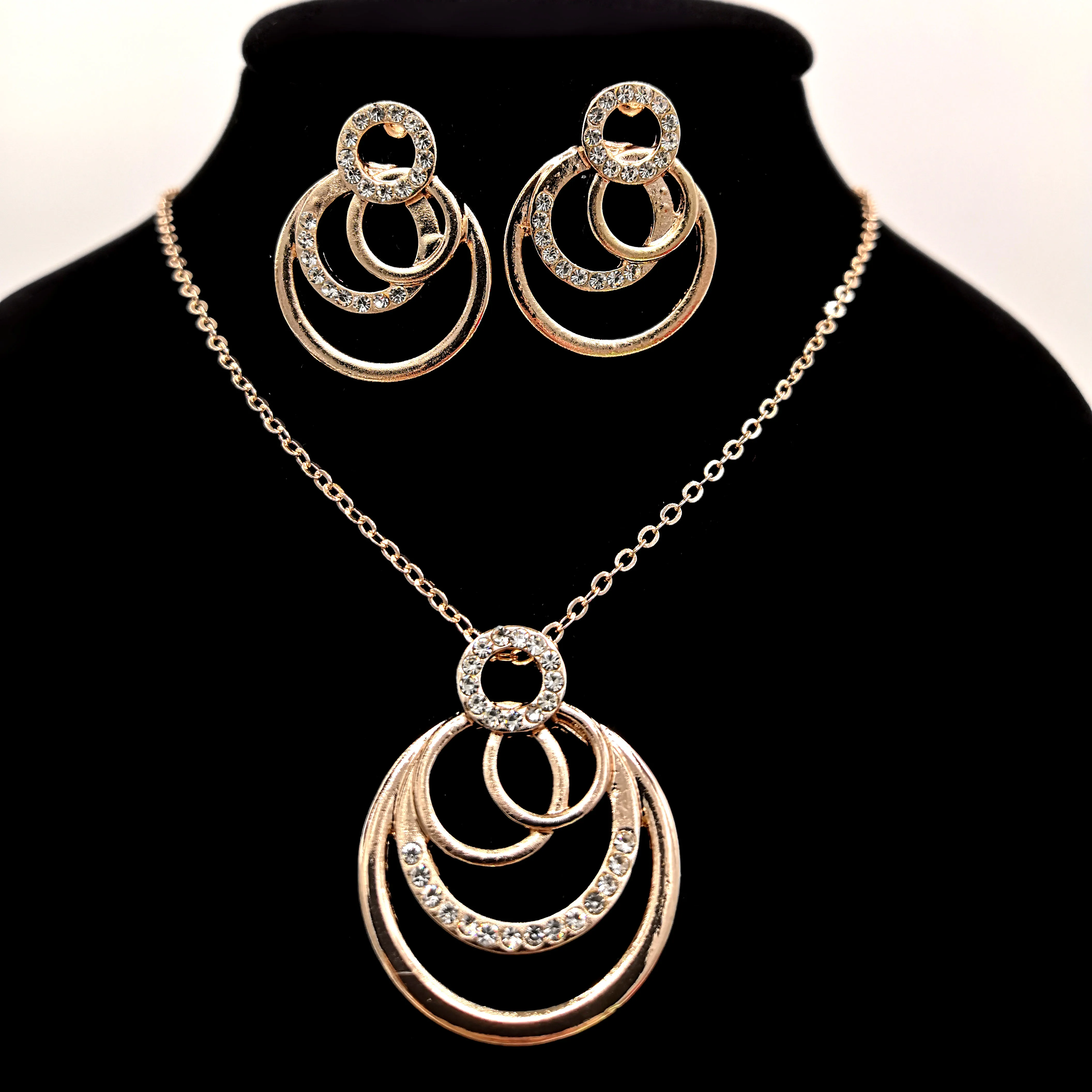 china yiwu crystal fancy jewellery set jewelry set crystal cheap stock jewellery no fade discount jewelry set