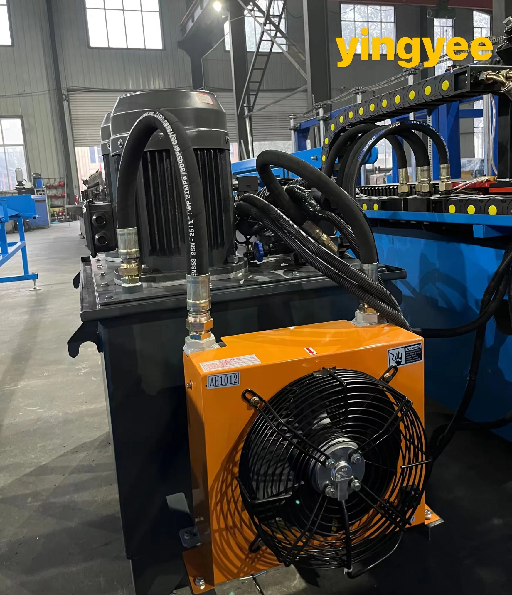 Hot sale ceiling machine high quality 70 m/min drywall metal omega  channel omega  roll forming machine