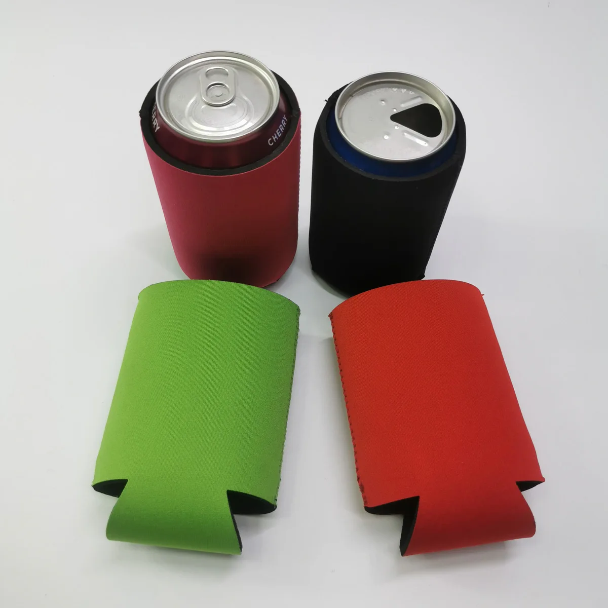 Wholesale Reusable Standard 330 Ml Blank Neoprene Beer Can Cooler Holder Approving Customized
