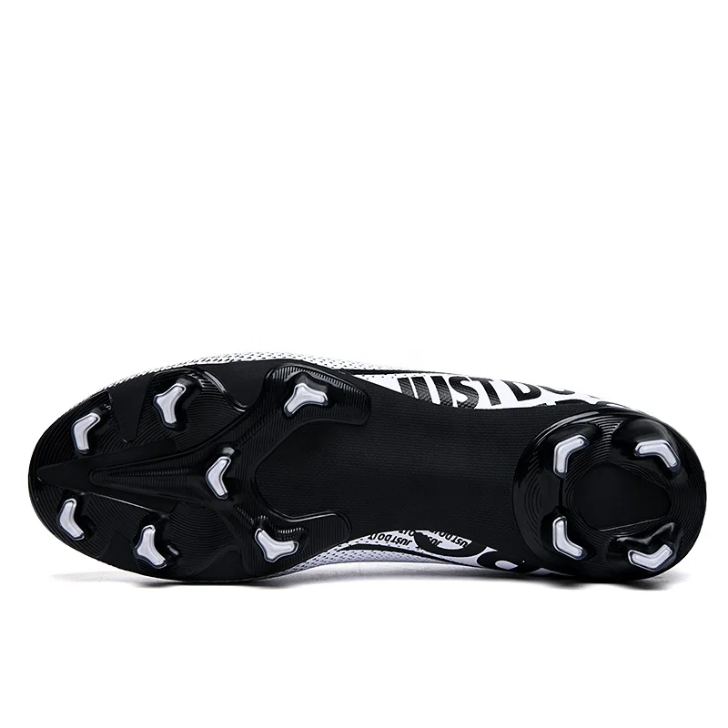 TPU Outsole Outdoor Lawn Non-Slip Adult Football Shoes Lightweight Breathable Professional Training Shoes