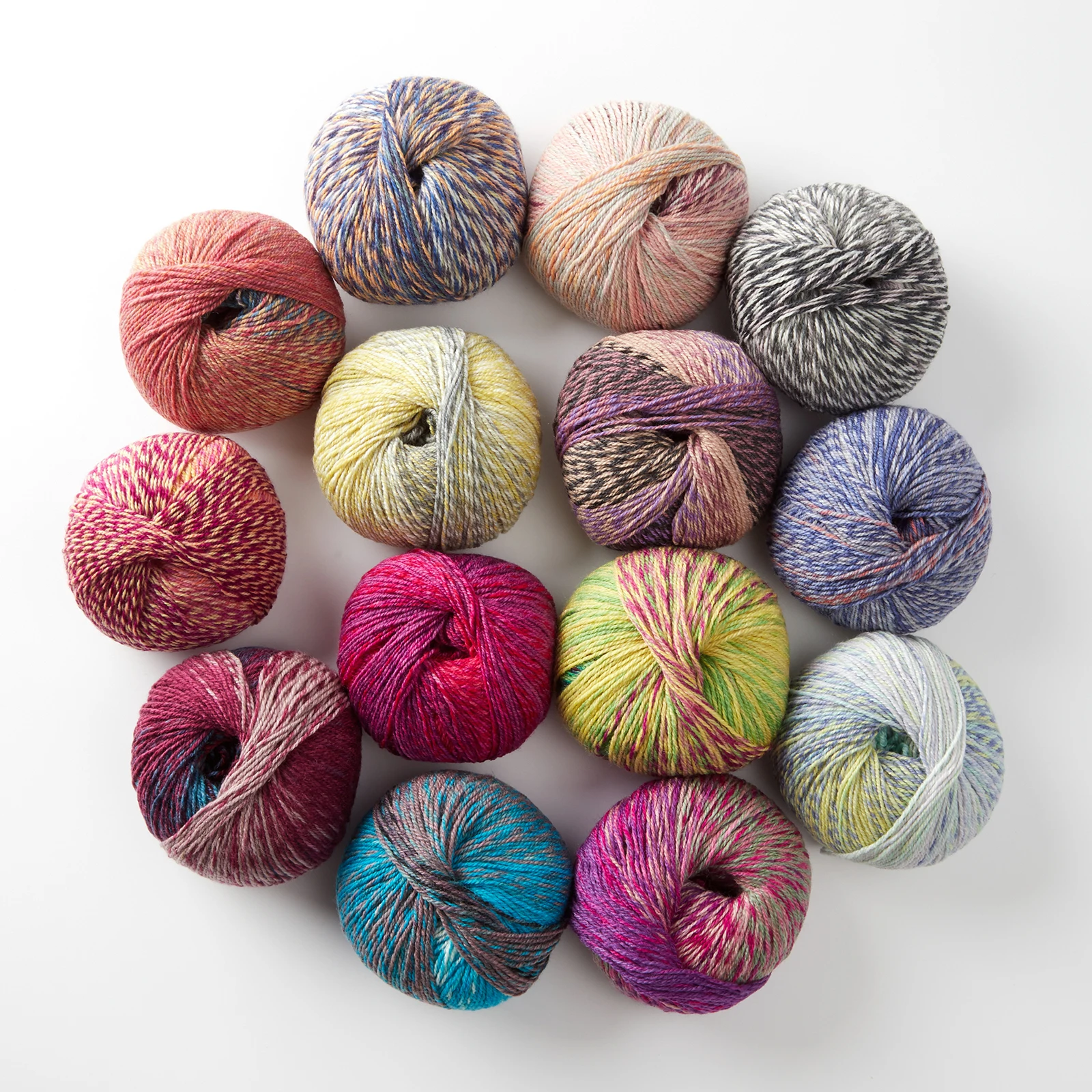 
Wool Chunky Thick Knitting Yarn Colored Rainbow Wool Yarn for Hand Knitting blanket Sweater Hat 