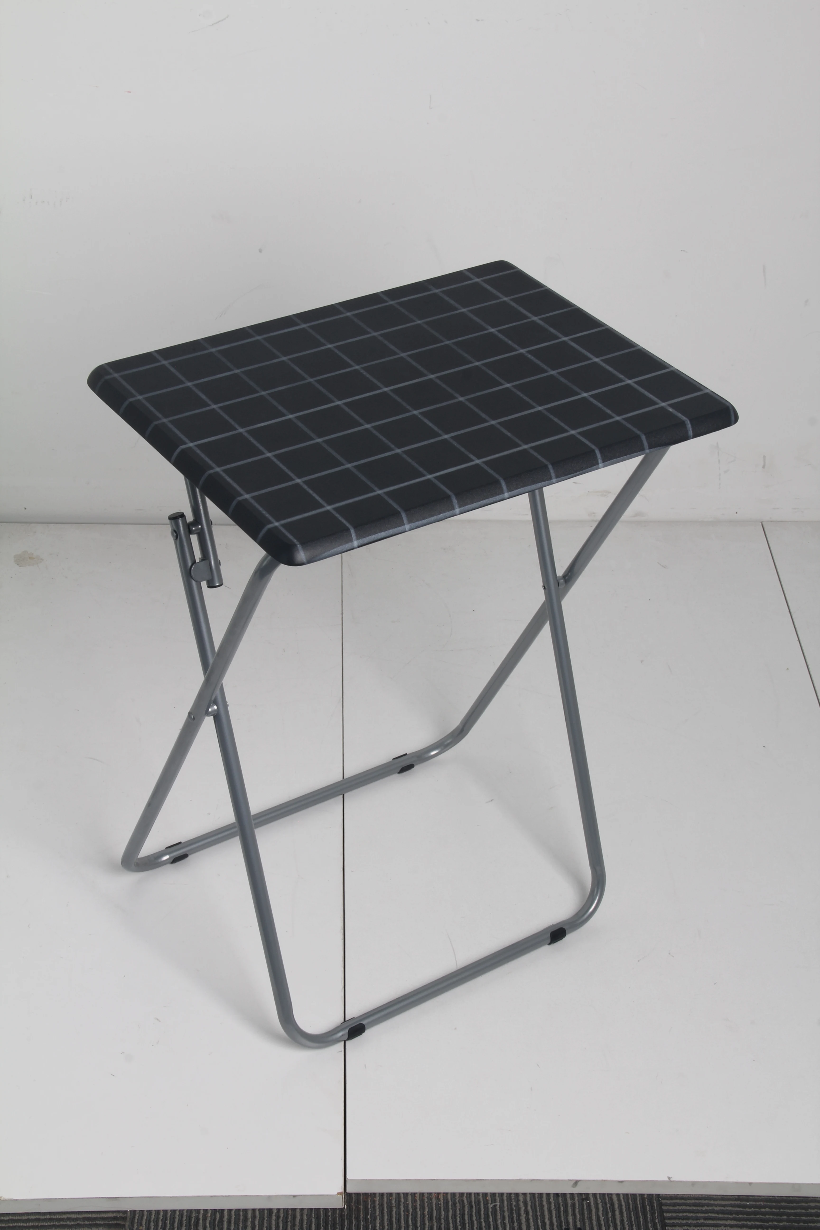 Portable Furniture Poker Banquet Catering Bbq Camping Picnic whole sale cheap folding snack TV tray small wood  small size table