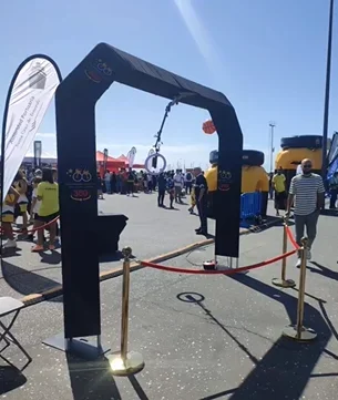 Automatic Rotating 3D Top 360 Photo Booth with Free Accessories Curve Overhead 360 Photo Booth With Enclosure Backdrop