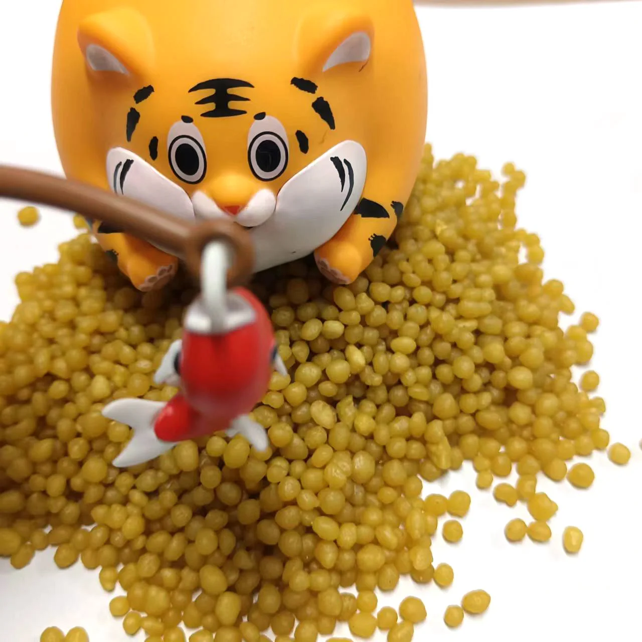 Phosphate fertilizer  yellow granular  diammonium phosphate  fertilizer DAP 18 46  fertilizer good for wheat