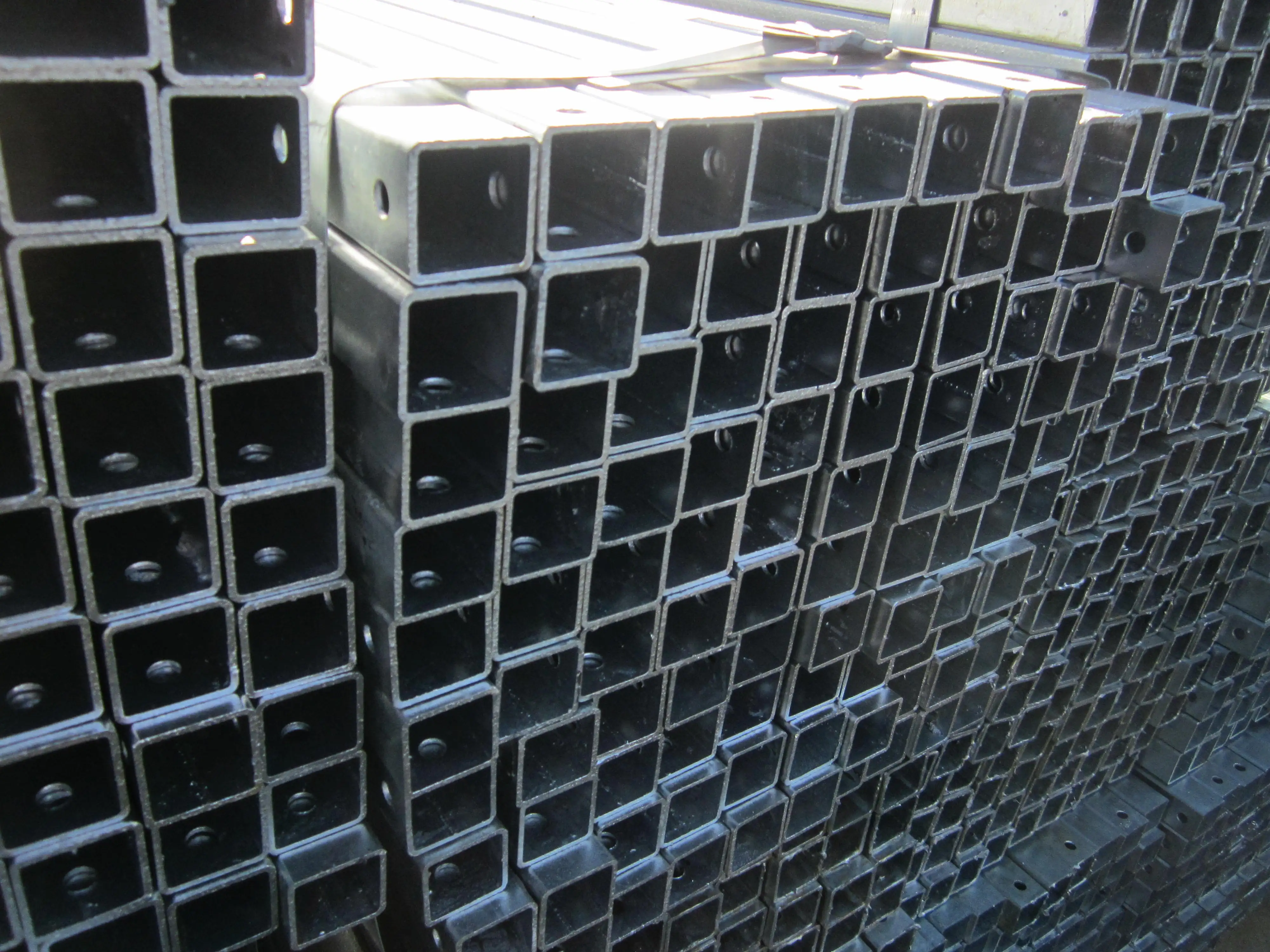 Convenient and practical hollow steel square section galvanized steel hollow sections hollow steel section