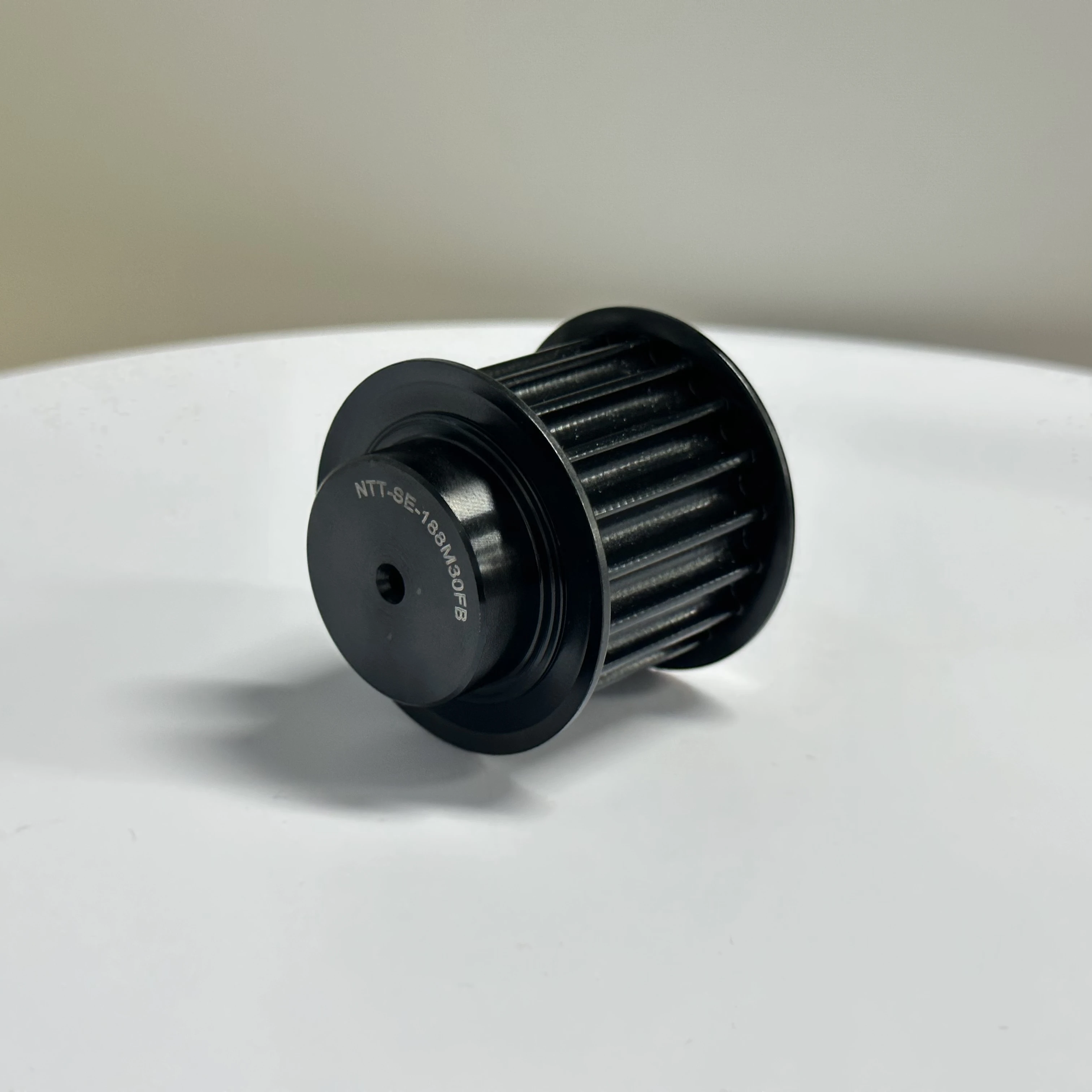 Wholesale Customization Well Designed 18 Teeth C45 Steel Blackening Surface Treatment Timing Belt Pulley