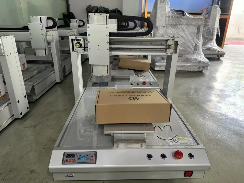 3 Axis 10x5  flacons 5 channels filling machine xyz Dispensing robot