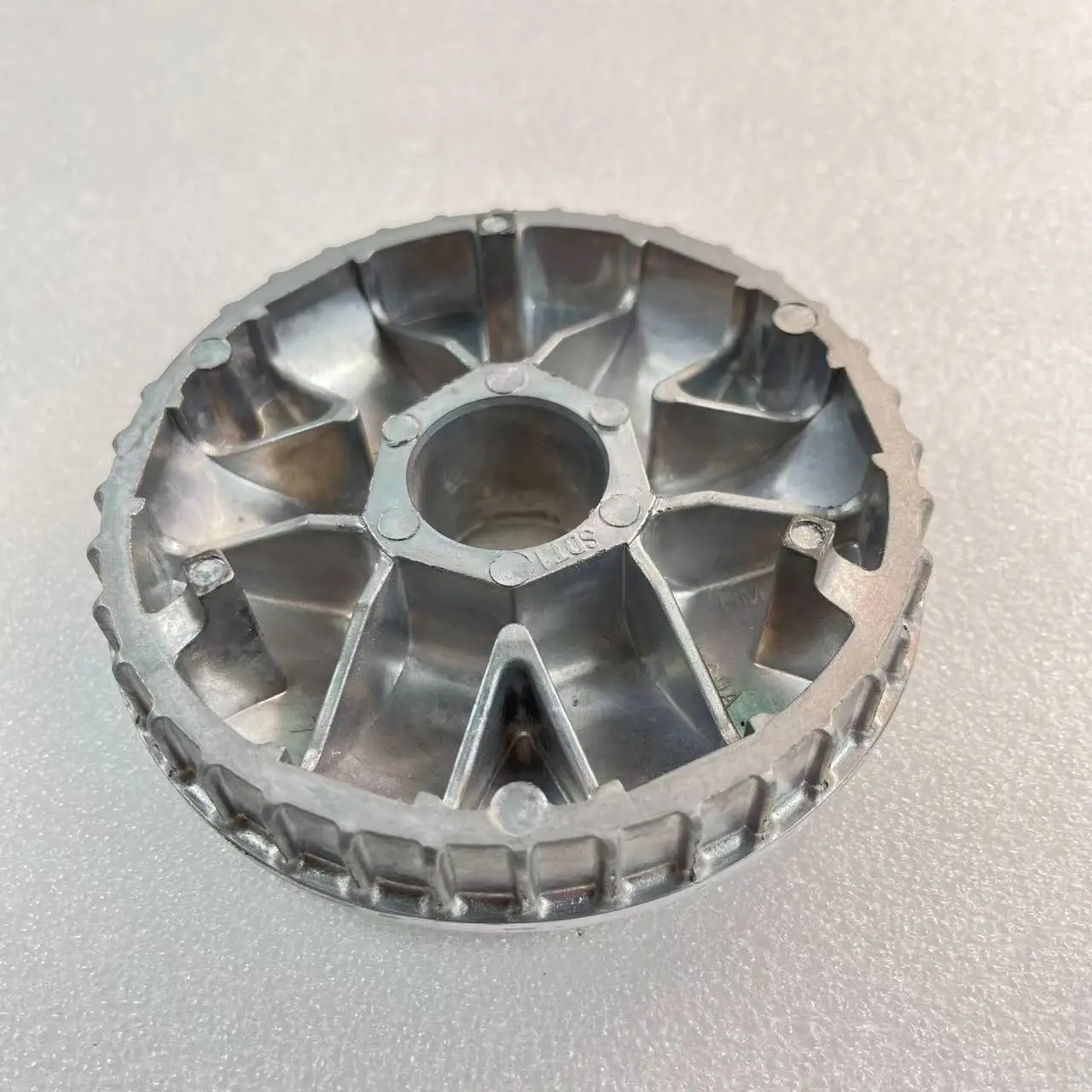 Custom precision bronze casting foundry Motorbike cylinder head casting aluminum investment casting aluminum casting services
