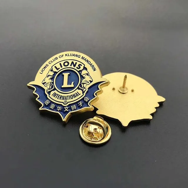 China Manufacturers Custom Lion Animal Shape 3D Design Logo Metal Lapel Pin Badges