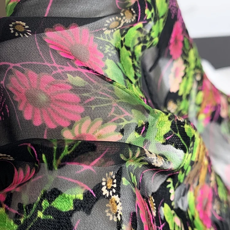 
Mulberry silk fabric jacquard sheared Chiffon Silk Fabric for fancy dress 