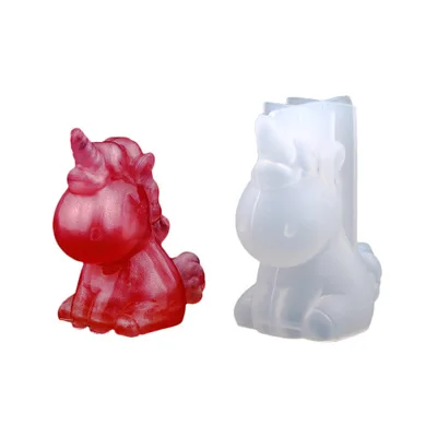 Crystal Epoxy three-dimensional praying pig unicorn small flying elephant mold Fragrant rabbit mold aroma sleeping baby silicone