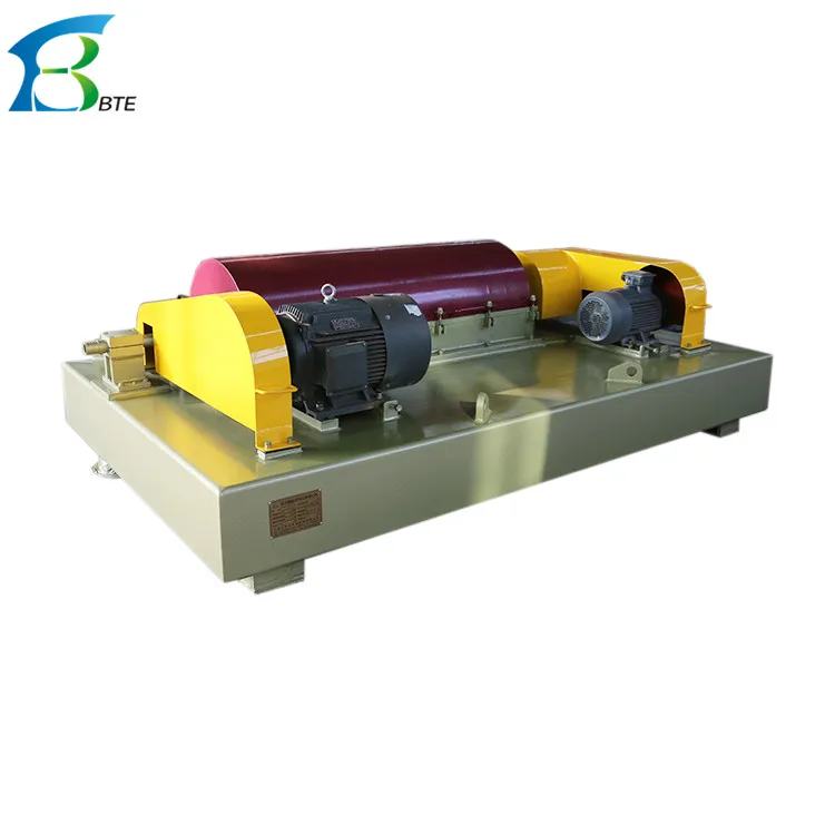 Industrial decanter/sludge dewatering centrifuge