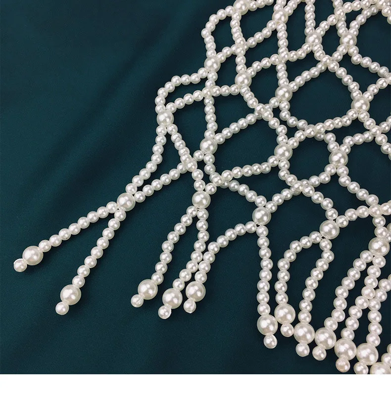 Wholesale Elegant Body Jewelry Bra Halter Jewelry White Black Pearl Tops Summer Bikini Sexy Body Chain Hollow Out Vest Blouse