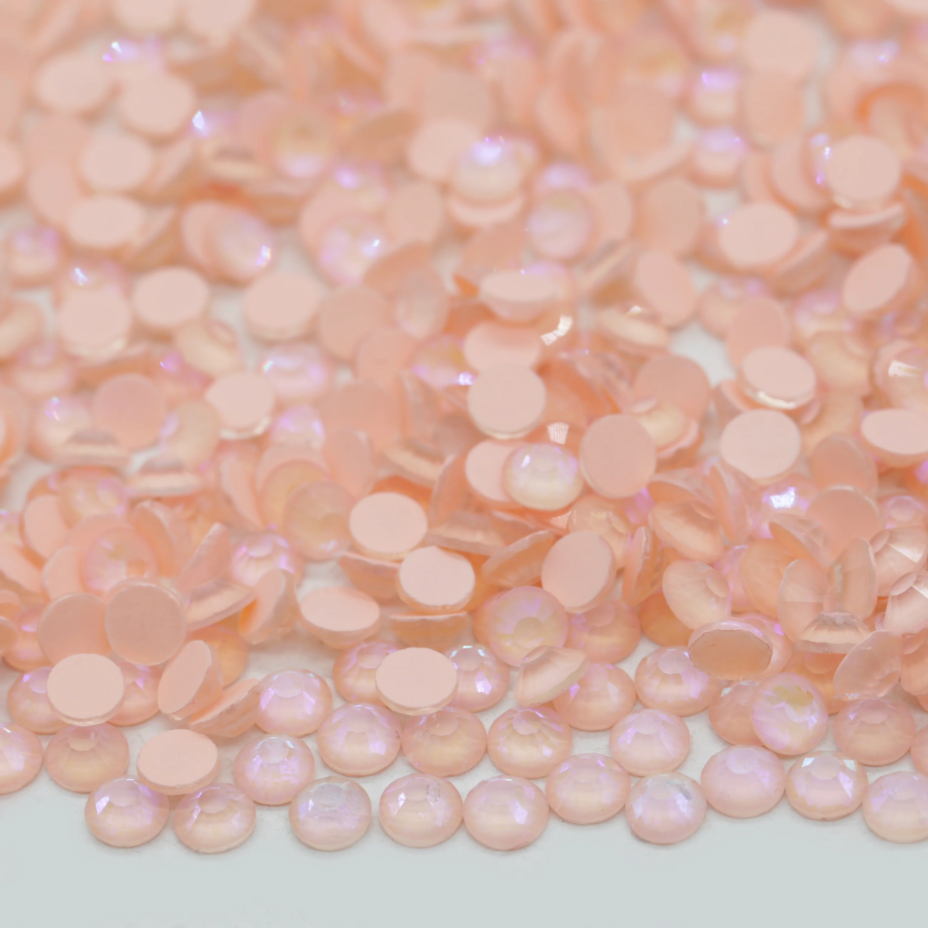 Hot Sale SS6 SS8 SS10 SS12 SS16 SS20 SS30 Glass Transparent Luminous Rhinestones Non For Nail Decoration