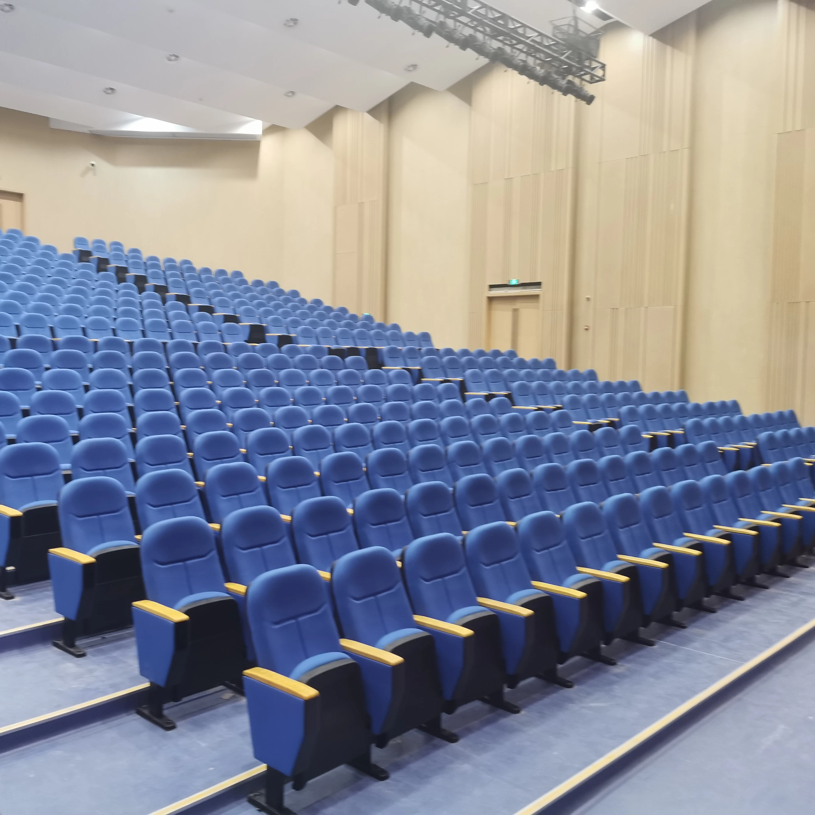 USIT Church Fixed Foldable Comfortable Opera House Chairs Conference Hockey Spectator Seats