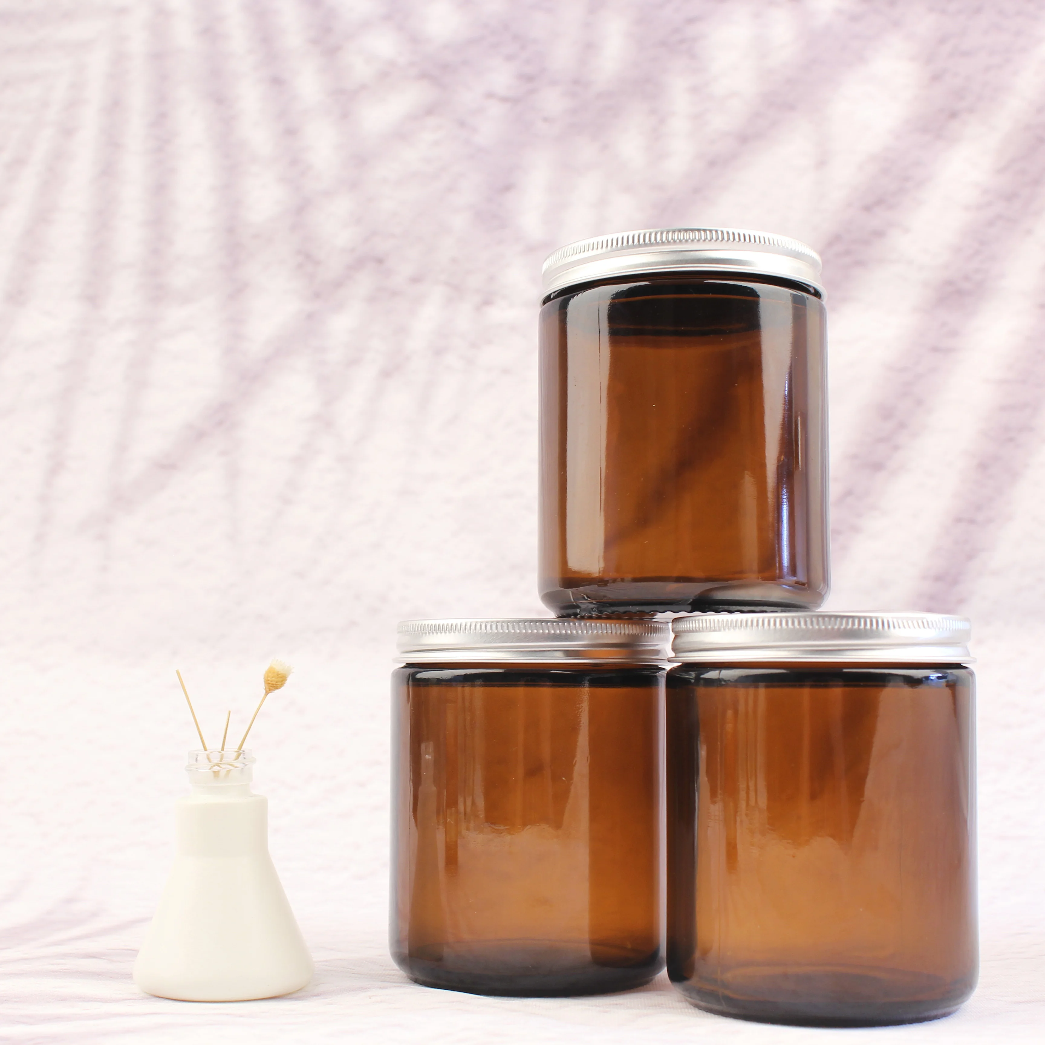 Empty Soy Wax Glass Candle Container 8oz 250ml Wide Mouth Amber Glass Candle Jar with Screw Metal Gold Lid