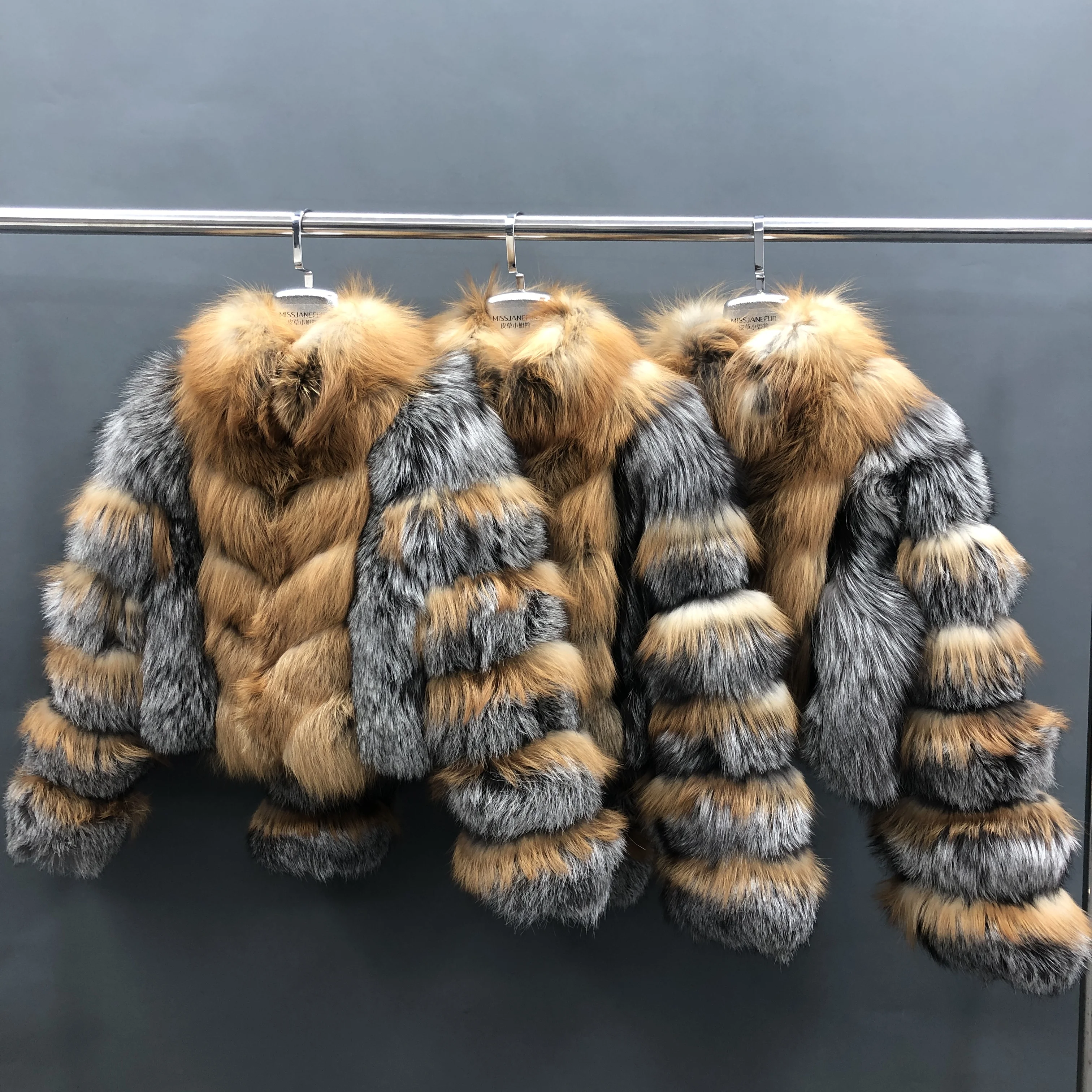 Elegant Medium Style Ladies Fashion Red Fox Silver Fox Fur Winter Real Fur Coat