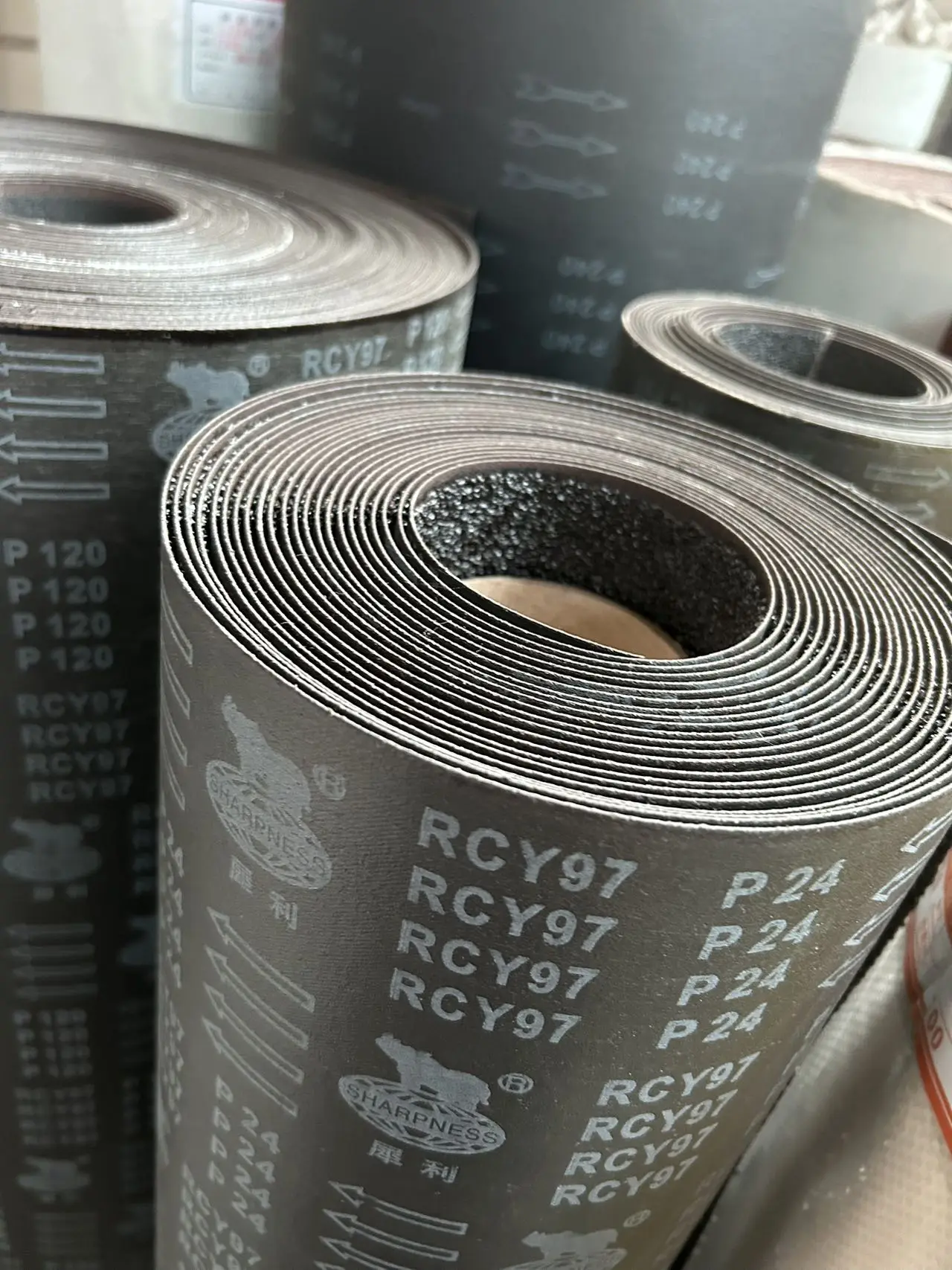 SHARPNESS Silicon Carbide Abrasive Sanding Roll C97 x 227 for particle board Wood Panel Glass Granite Marble Stone Grinding