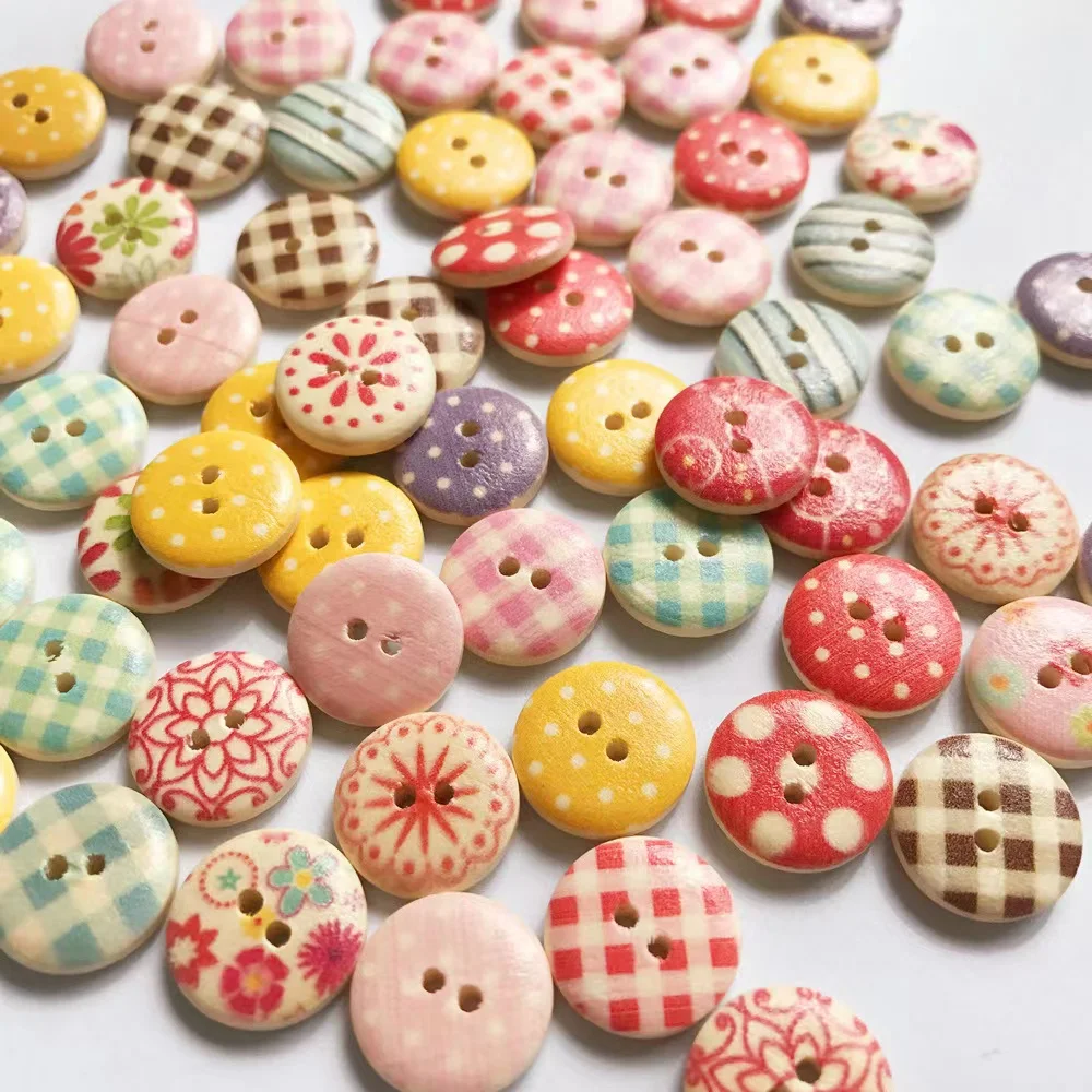 Hot-sale 15mm dot painted wooden button mixed color buttons two hole wooden fashion buttons